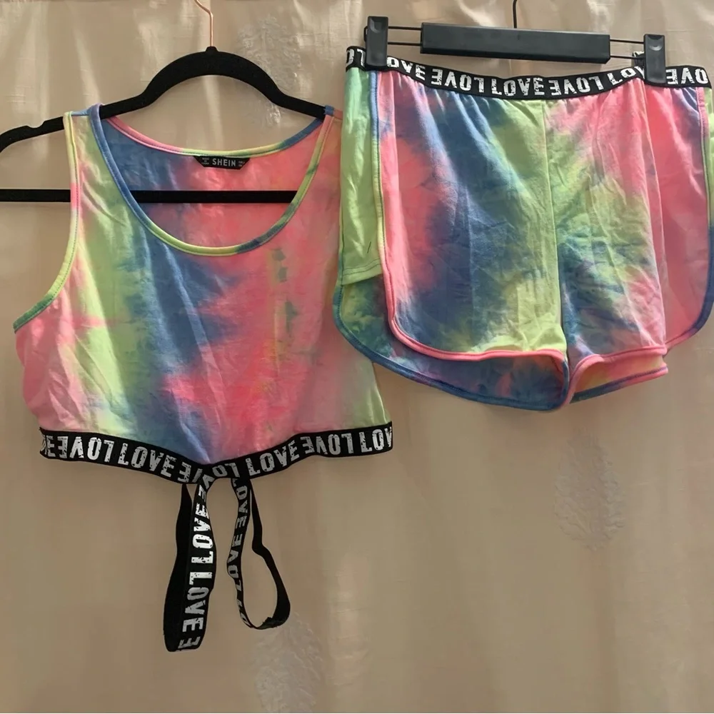 Tie-Dye Contrast Binding Letter Tape Crop Top & Dolphin Shorts Lounge Set NWOT